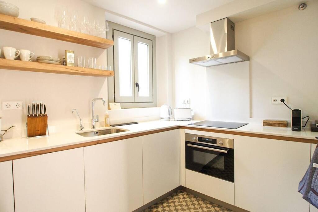 Velo Vern 1 Beautiful New Apartment 2 Bed Ensuite Gerona Exterior foto